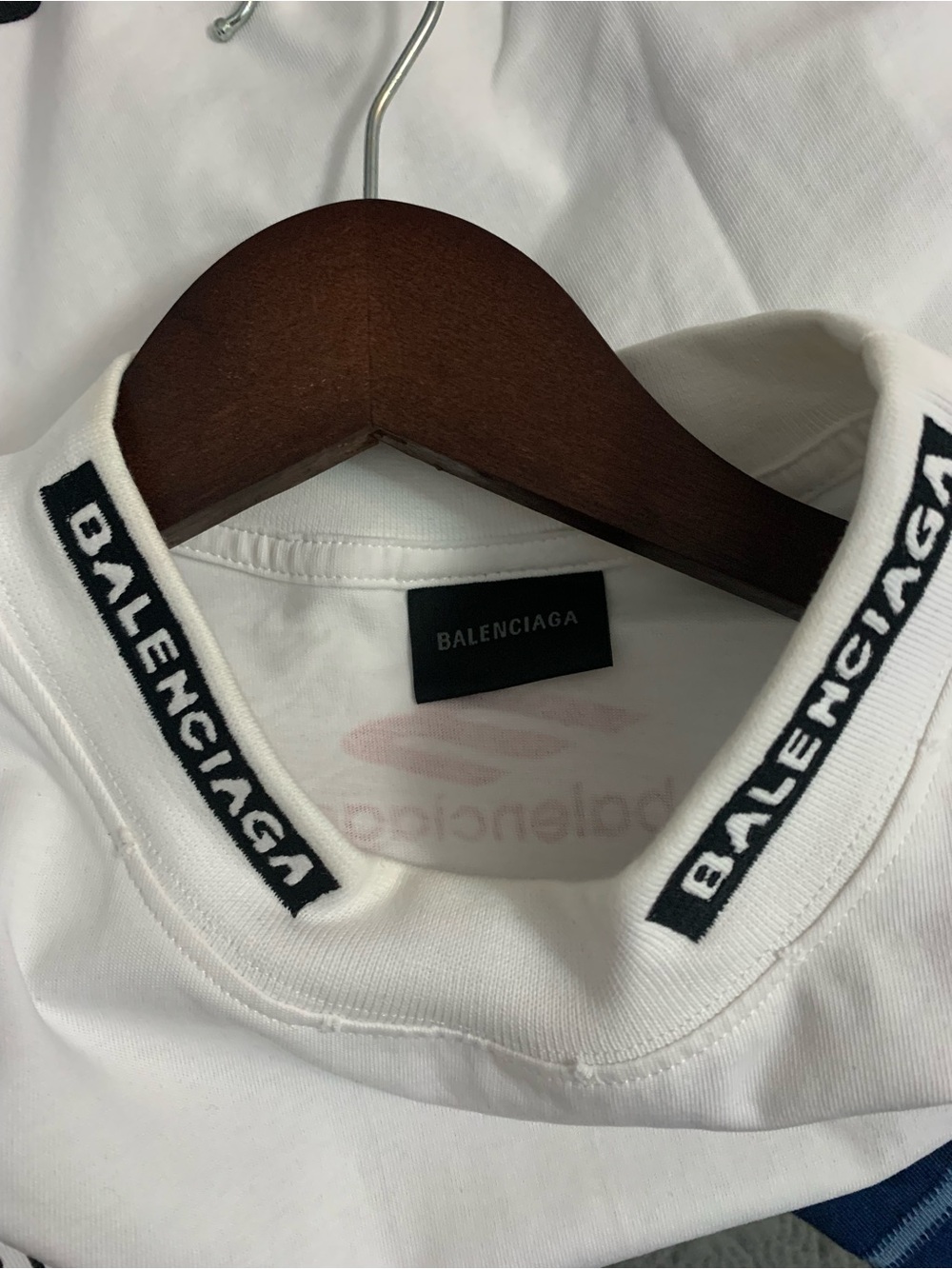Cool guy White Logo Print Crewneck T-Shirt - Picture 3 of 4
